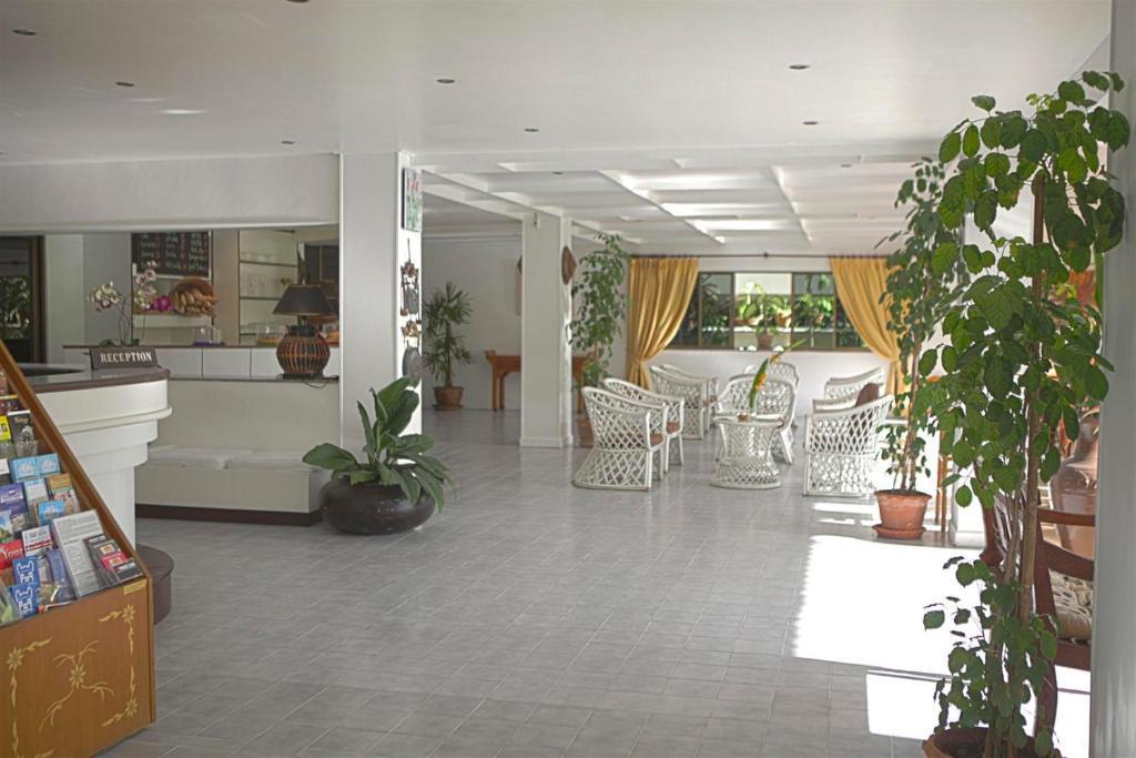 Surin Sweet Hotel Bagian luar foto