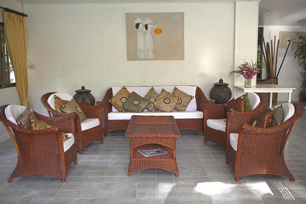 Surin Sweet Hotel Bagian luar foto