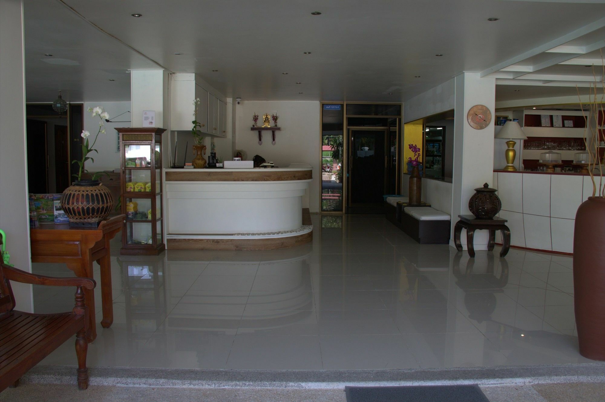 Surin Sweet Hotel Bagian luar foto